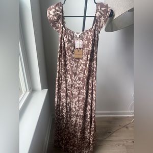 NWT Blu Pepper Maxi Dress Size S